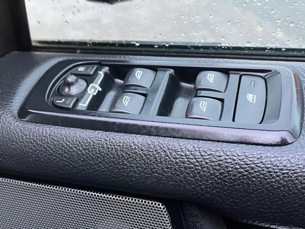 Used Land Rover Discovery 2013 for sale - 76396042: Photo 23