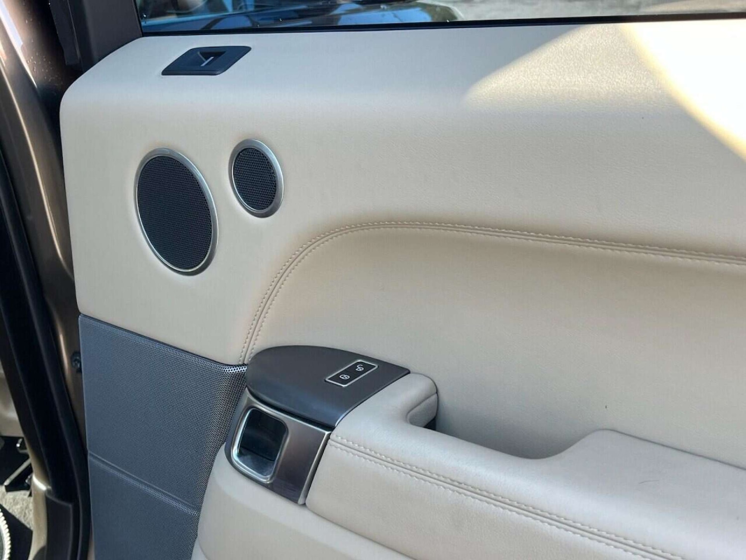 Used Land Rover Range Rover Sport 2014 for sale - 77655622: Photo 23