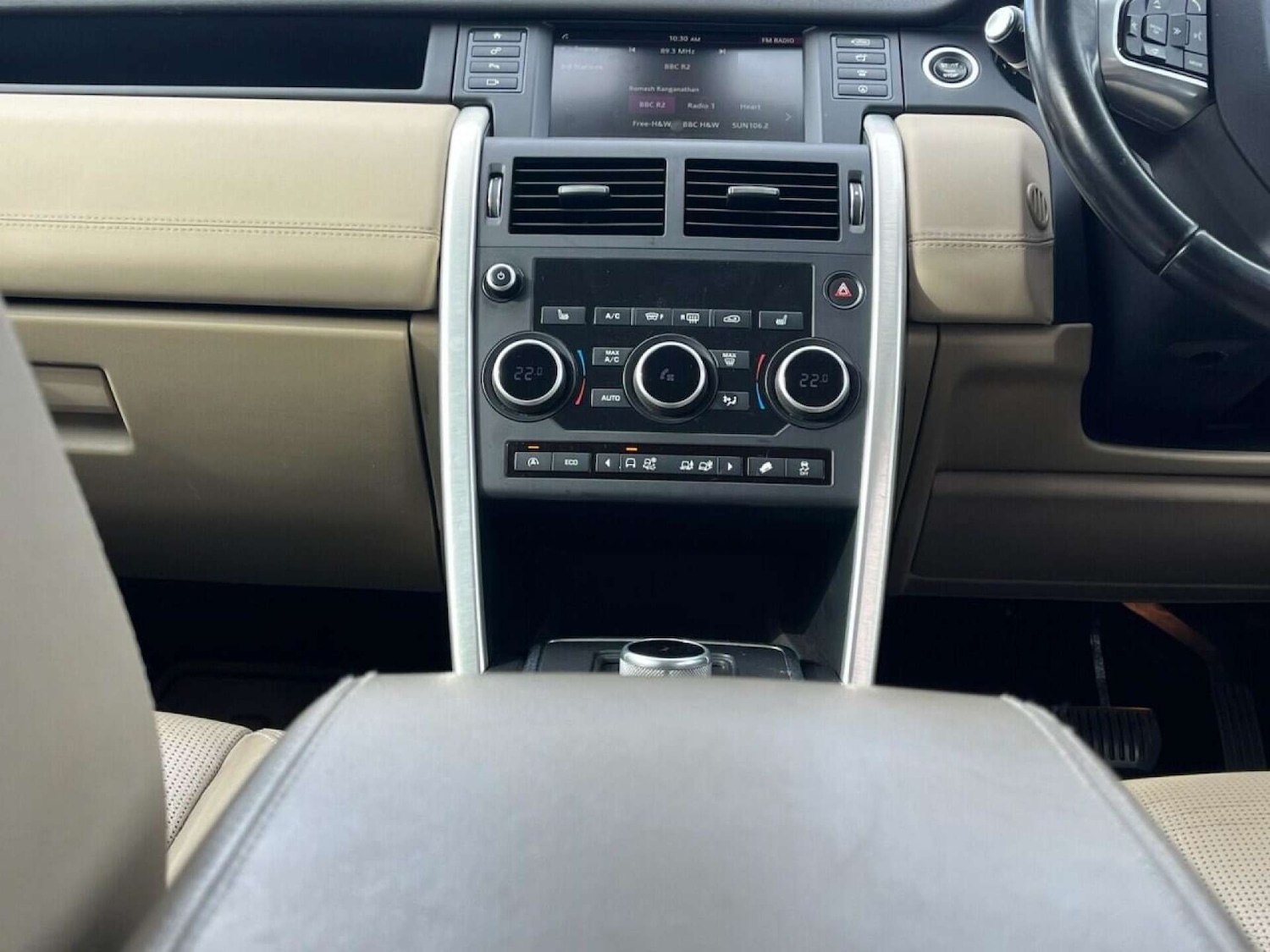 Used Land Rover Discovery Sport 2015 for sale - 77001208: Photo 41