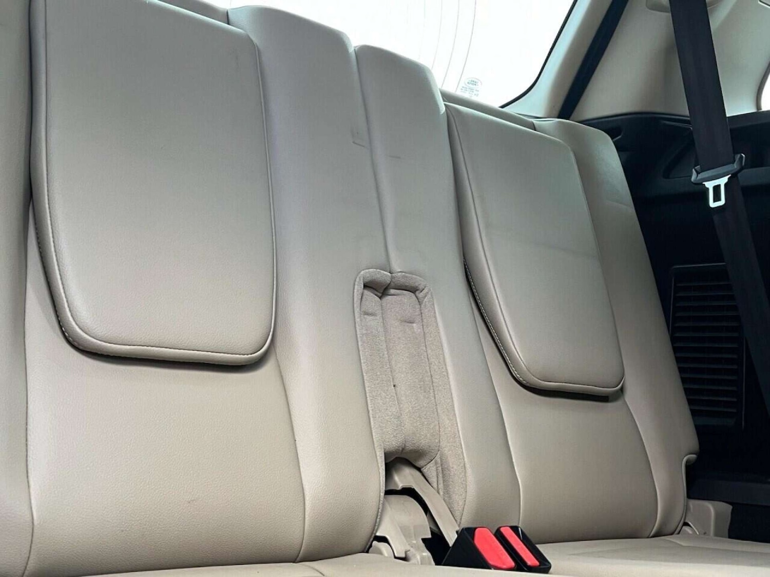 Used Land Rover Discovery Sport 2015 for sale - 77001208: Photo 45