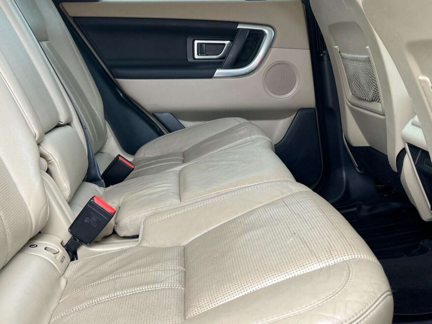 Used Land Rover Discovery Sport 2015 for sale - 77001208: Photo 46