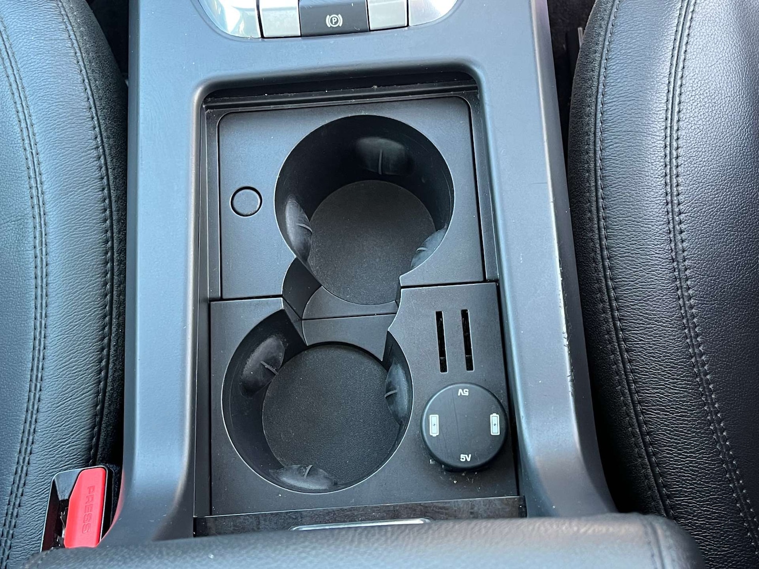 Used Land Rover Discovery Sport 2015 for sale - 78038588: Photo 12