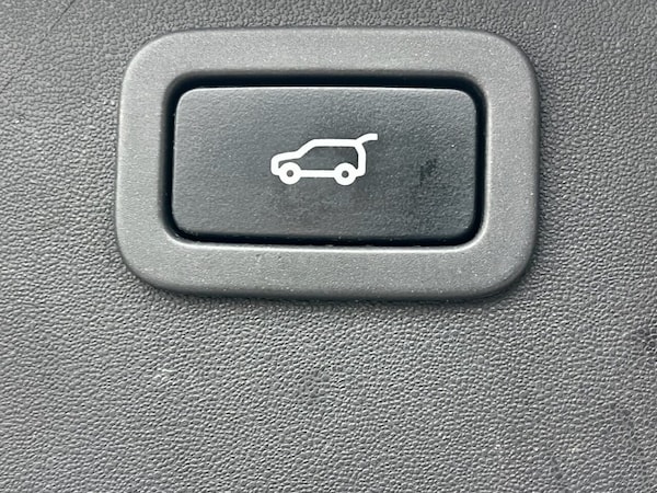 Used Land Rover Discovery Sport 2015 for sale - 75264169: Photo 26