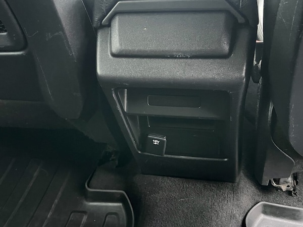 Used Land Rover Discovery Sport 2015 for sale - 75264169: Photo 30
