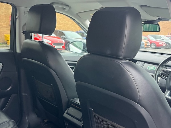 Used Land Rover Discovery Sport 2015 for sale - 75264169: Photo 32