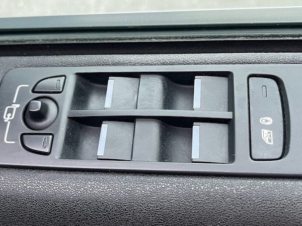 Used Land Rover Discovery Sport 2015 for sale - 75264169: Photo 33