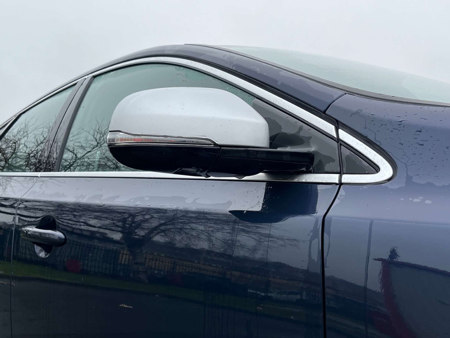 Used Volvo V40 2014 for sale - 77001247: Photo 12