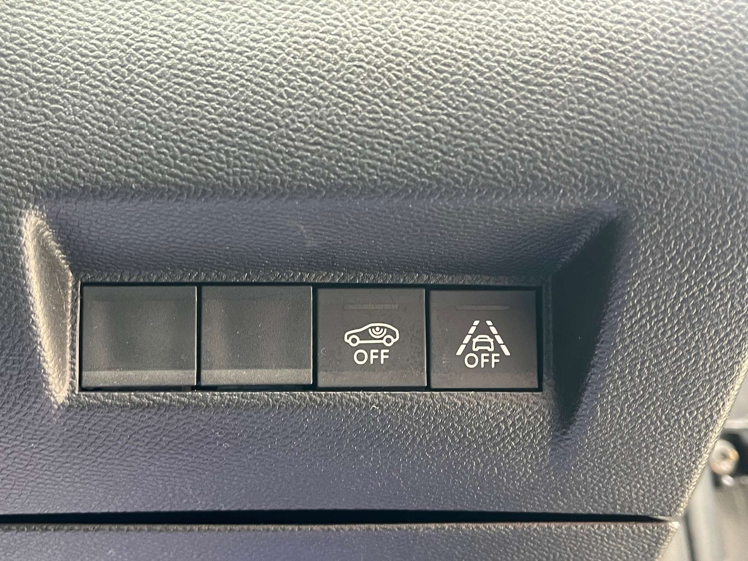 Used Peugeot 2008 2020 for sale - 78083564: Photo 19