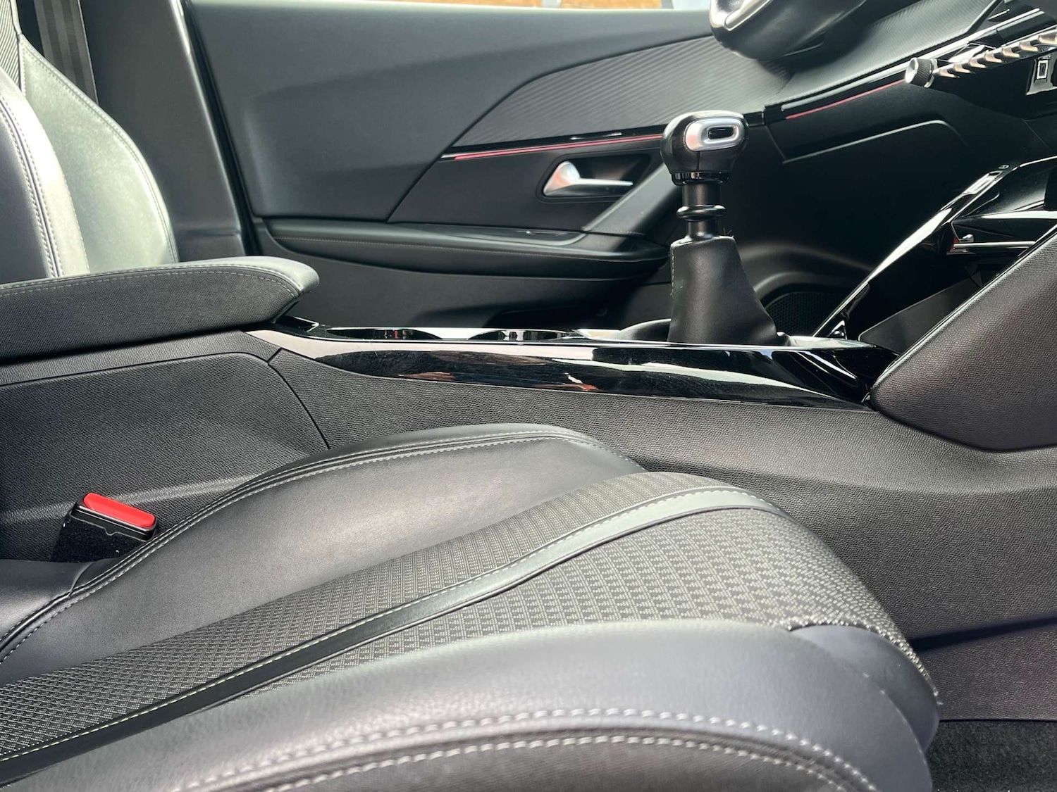 Used Peugeot 2008 2020 for sale - 78083564: Photo 20