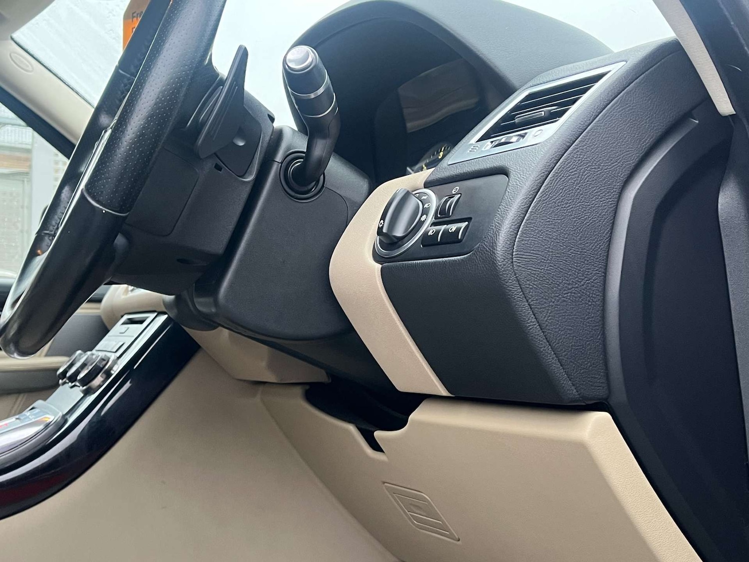 Used Land Rover Range Rover Sport 2011 for sale - 77350592: Photo 16