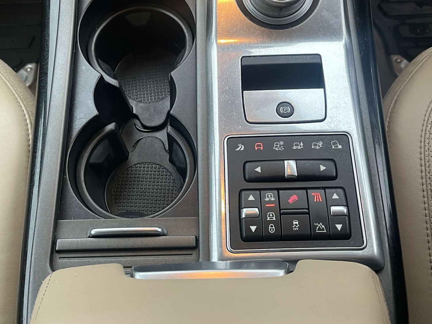 Used Land Rover Range Rover Sport 2011 for sale - 77350592: Photo 17