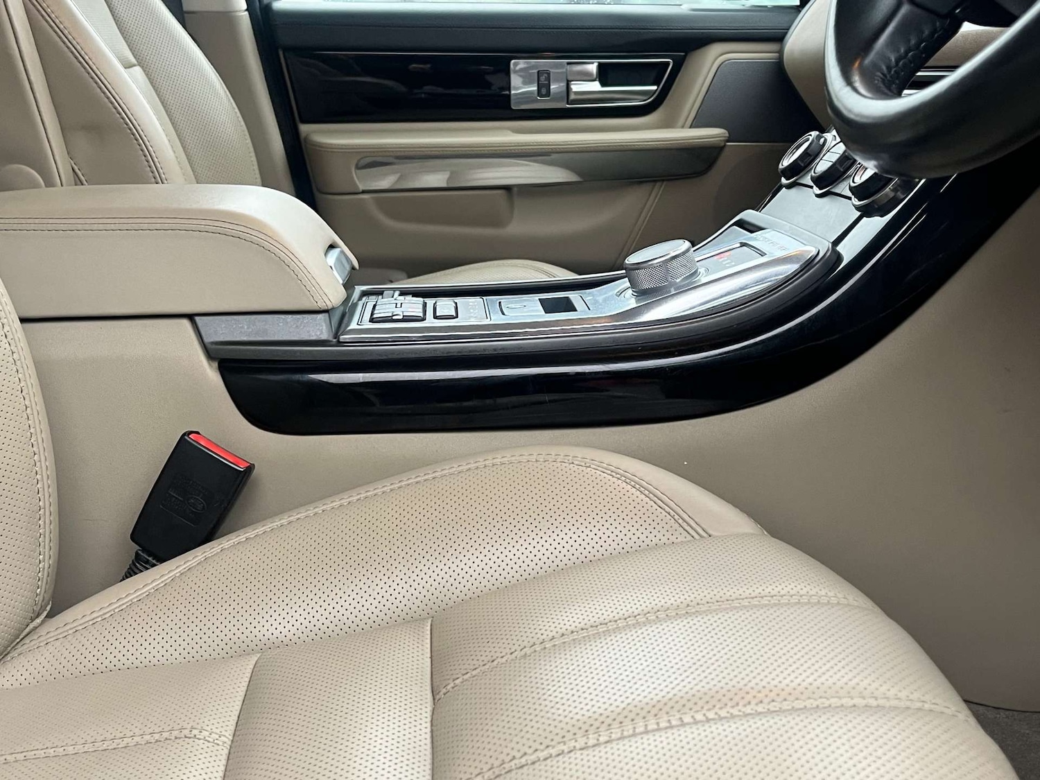 Used Land Rover Range Rover Sport 2011 for sale - 77350592: Photo 25