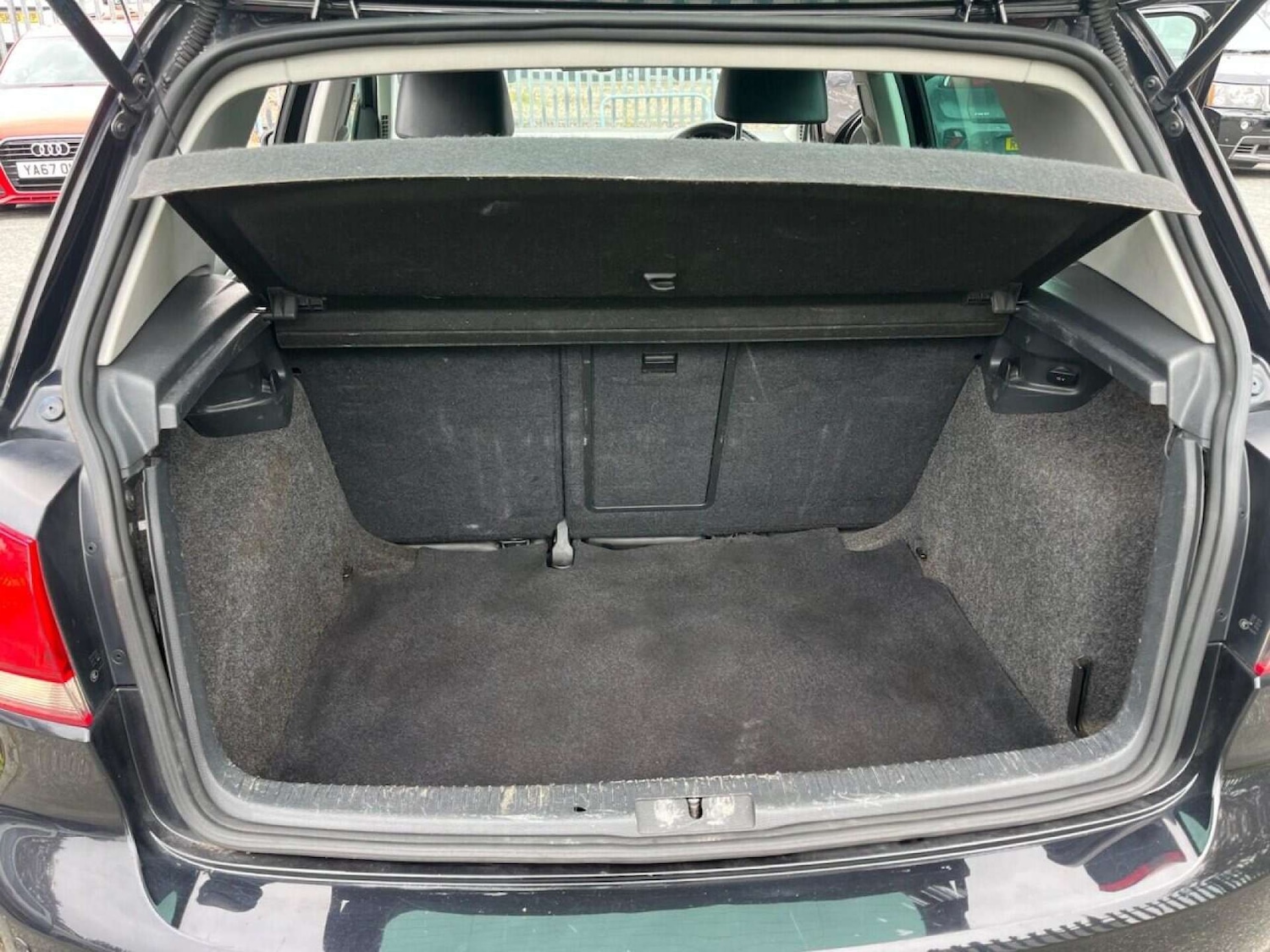 Used Volkswagen Golf 2011 for sale - 77001183: Photo 11