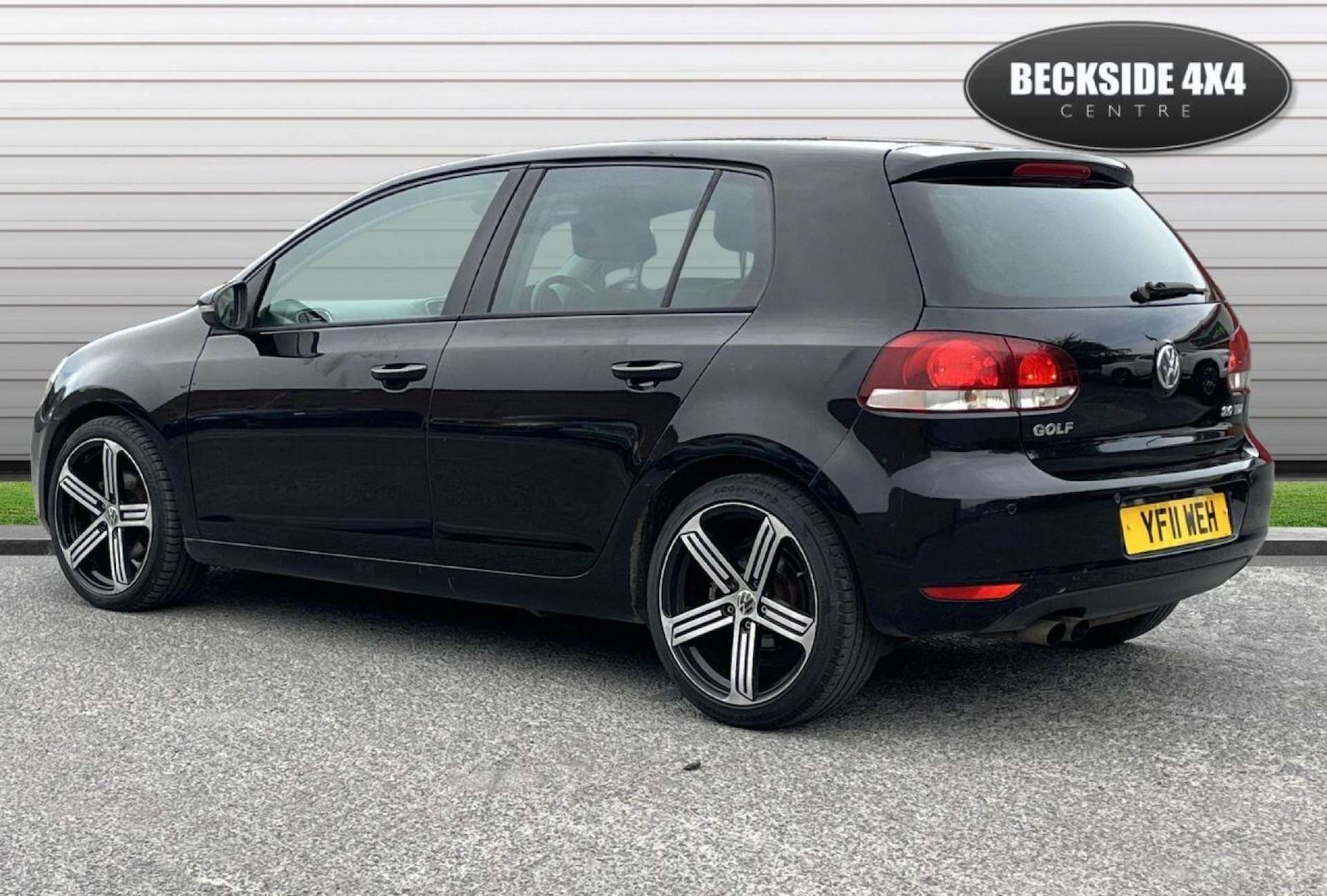Used Volkswagen Golf 2011 for sale - 77001183: Photo 4