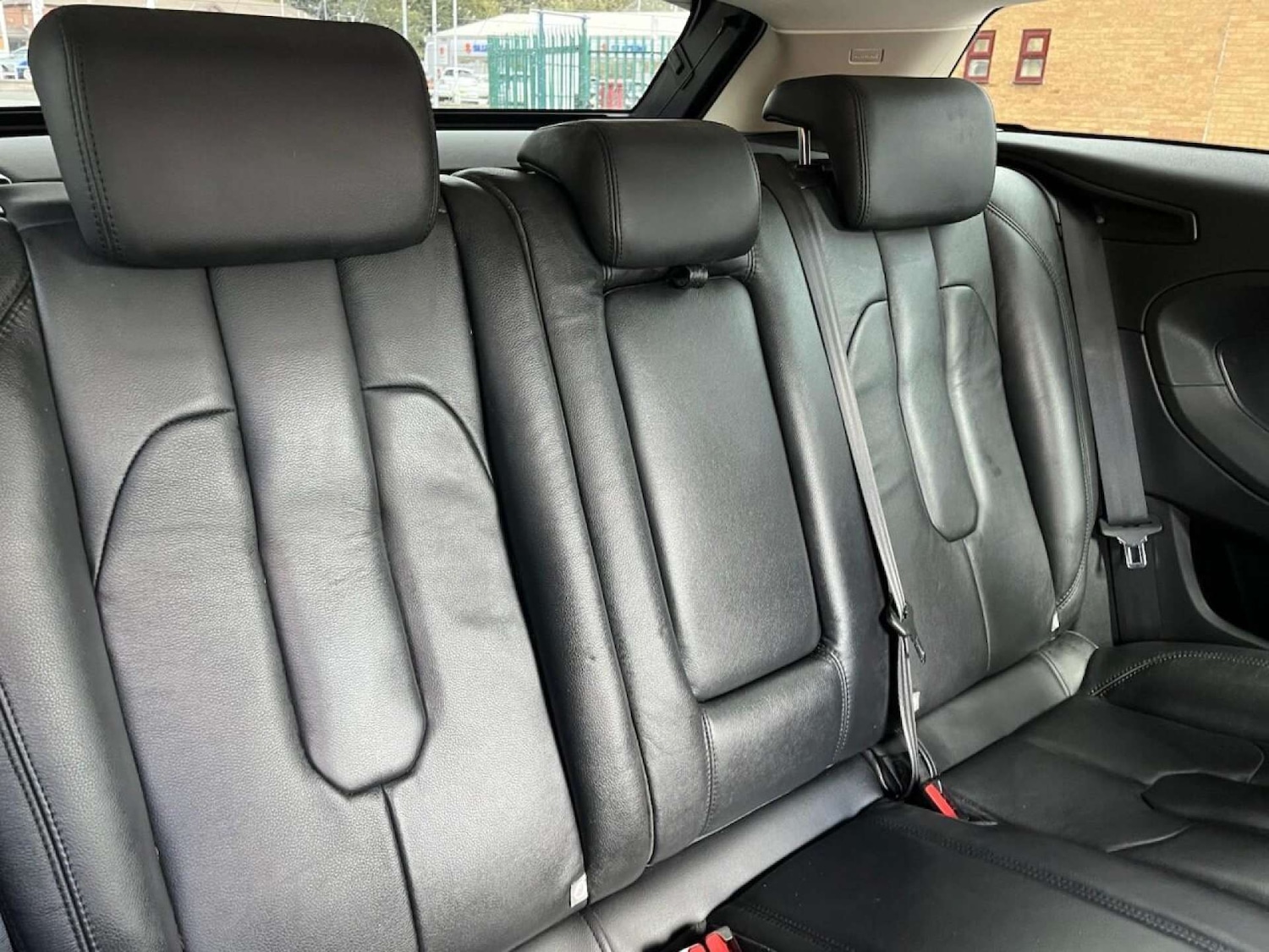 Used Land Rover Range Rover Evoque 2015 for sale - 77001223: Photo 36