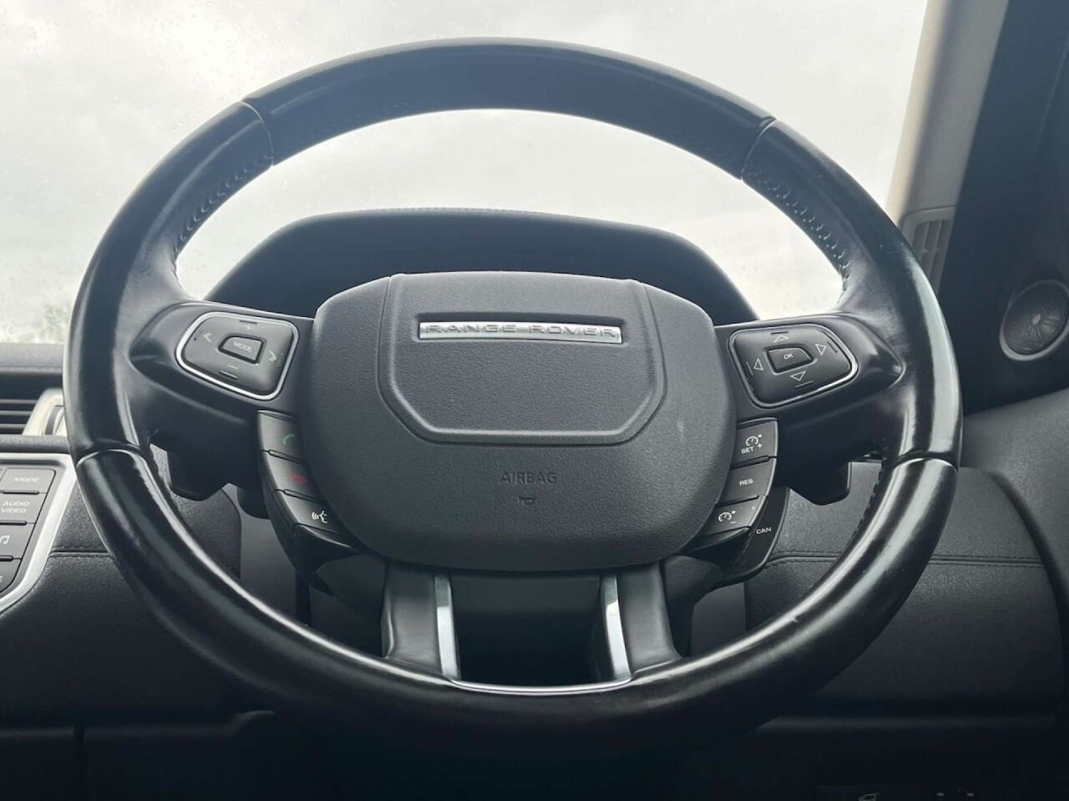 Used Land Rover Range Rover Evoque 2013 for sale - 77001212: Photo 30