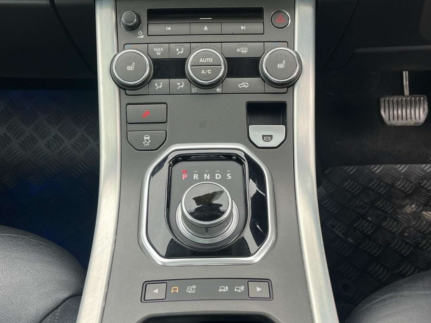 Used Land Rover Range Rover Evoque 2013 for sale - 77001212: Photo 40