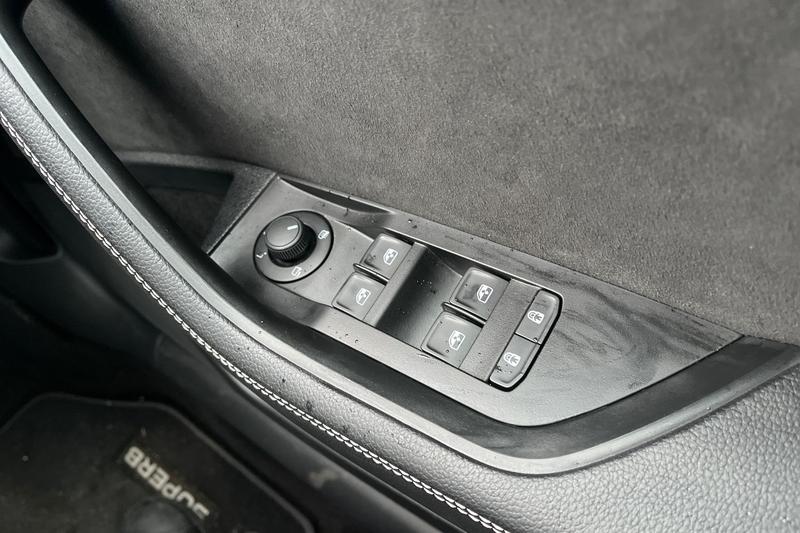 Used Skoda Superb 2024 for sale - 77997170: Photo 16