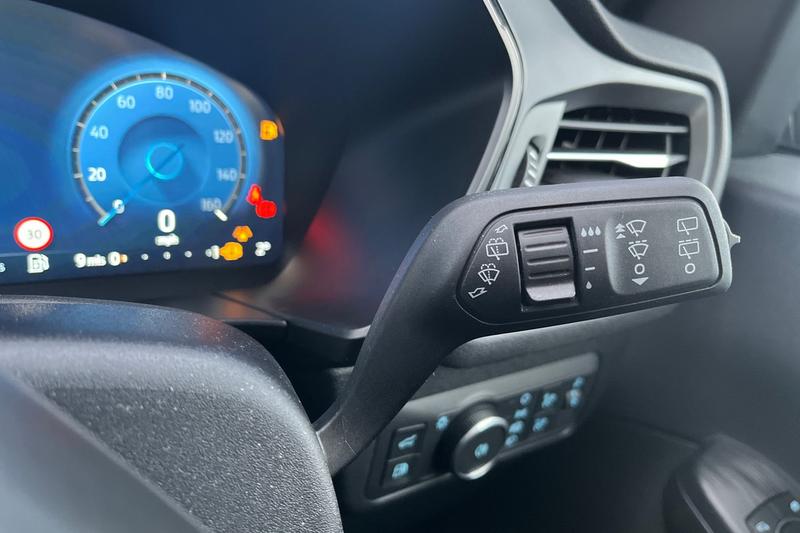 Used Ford Kuga 2025 for sale - 77132660: Photo 15