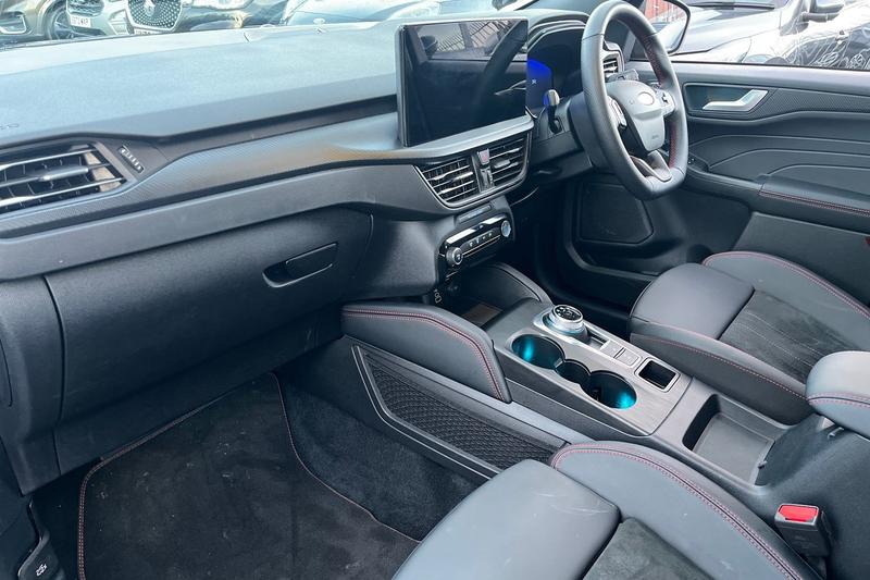 Used Ford Kuga 2025 for sale - 77132660: Photo 18