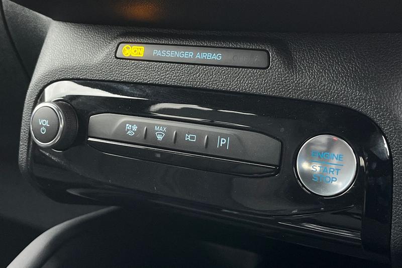 Used Ford Kuga 2024 for sale - 76854844: Photo 35