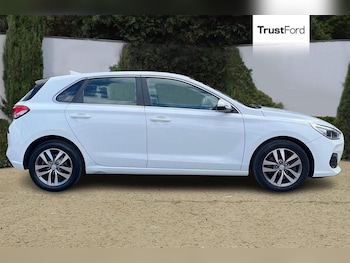 Used Hyundai i30 2018 for sale - 79479713: Photo