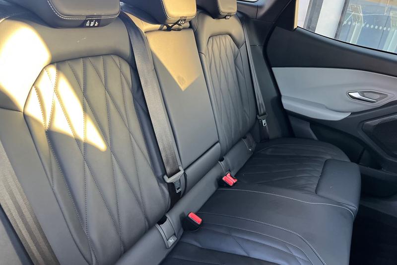 Used Ford Explorer 2024 for sale - 76887972: Photo 20