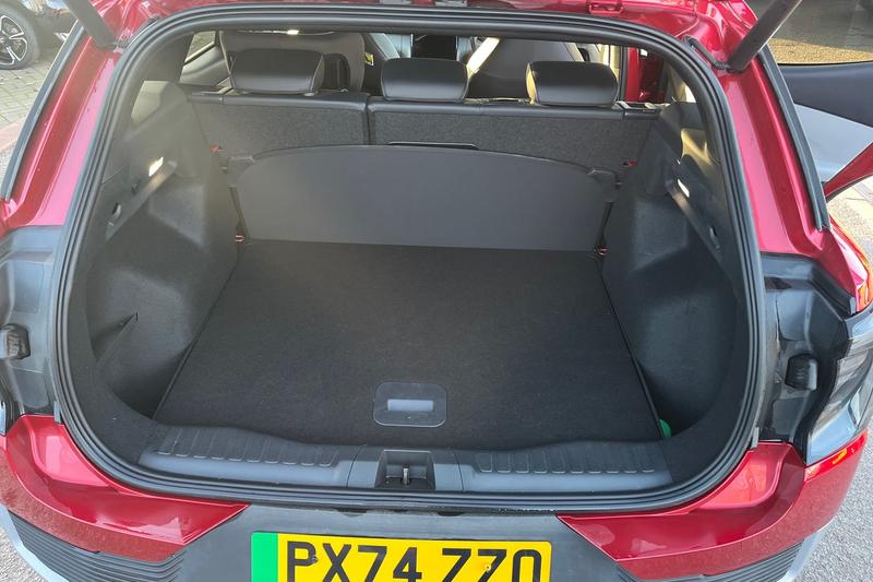 Used Ford Explorer 2024 for sale - 76887972: Photo 21