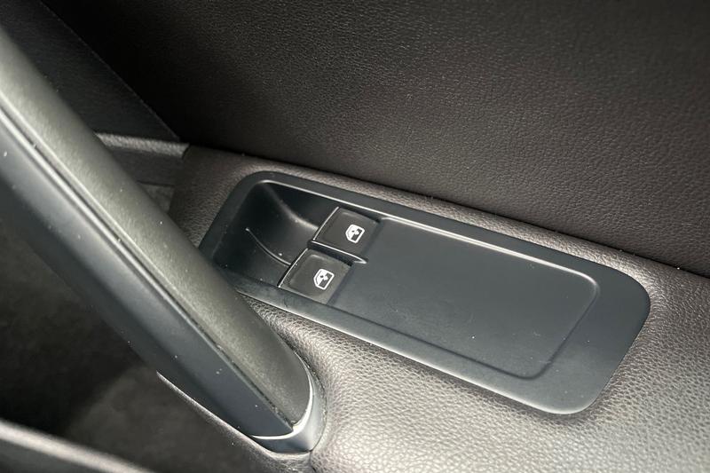 Used Volkswagen Golf 2018 for sale - 77804535: Photo 16