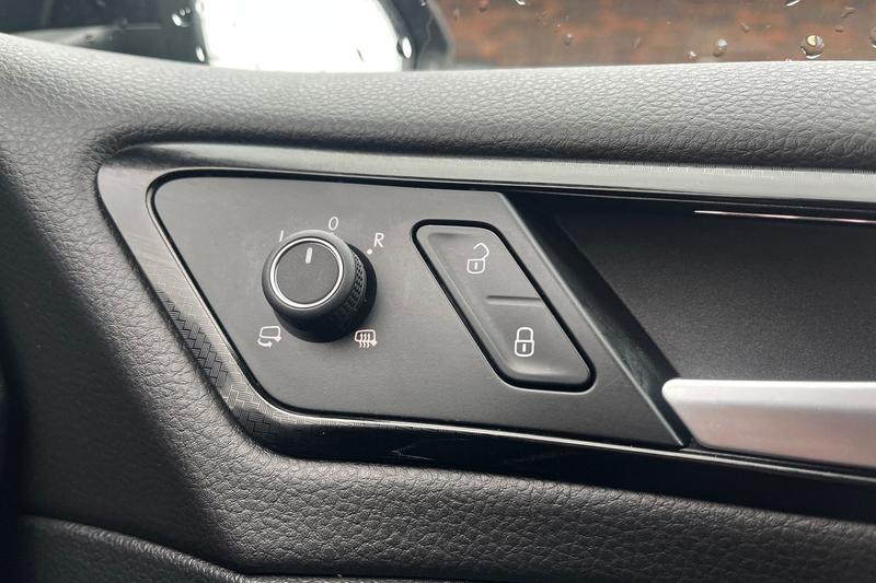 Used Volkswagen Golf 2018 for sale - 77804535: Photo 31