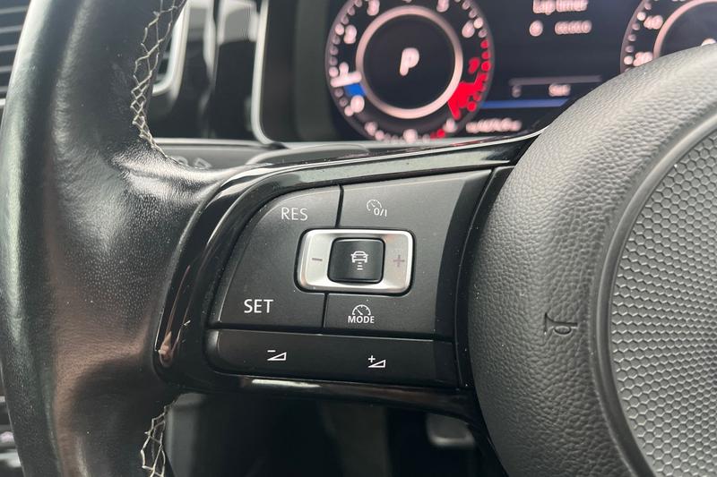 Used Volkswagen Golf 2018 for sale - 77804535: Photo 33