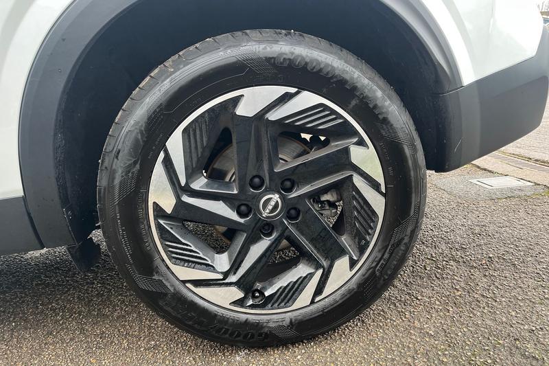 Used Nissan Qashqai 2025 for sale - 77198982: Photo 8