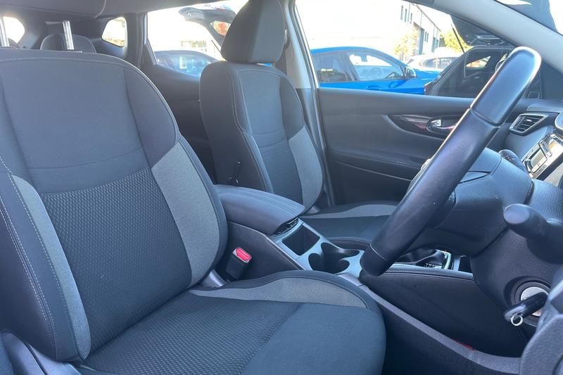 Used Nissan Qashqai 2018 for sale - 76382276: Photo 17