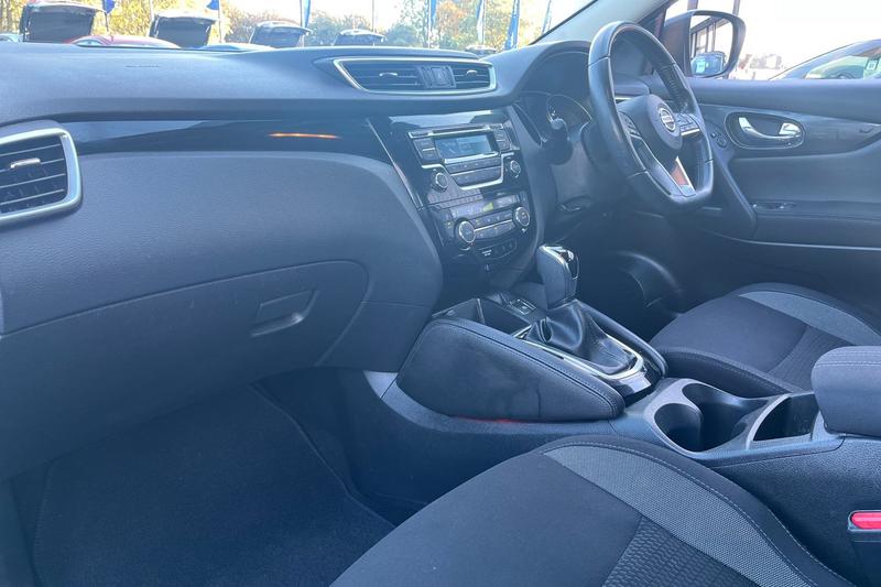 Used Nissan Qashqai 2018 for sale - 76382276: Photo 18