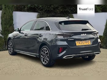 Used Kia Ceed 2025 for sale - 79811610: Photo