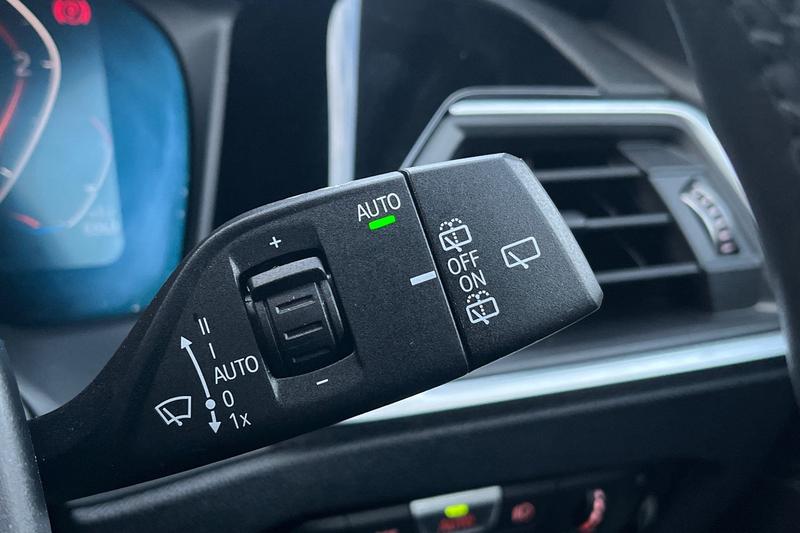 Used BMW 3 Series 2020 for sale - 77030697: Photo 15