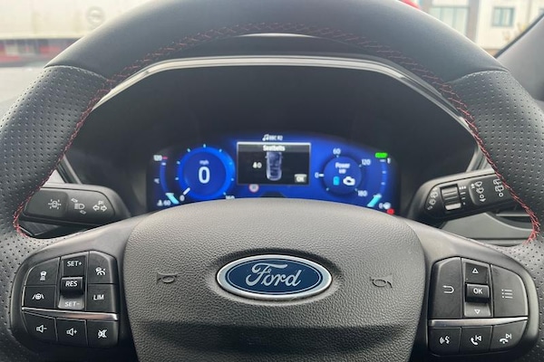 Used Ford Kuga 2023 for sale - 76261132: Photo 12