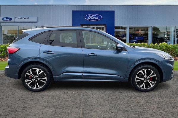 Used Ford Kuga 2023 for sale - 76261132: Photo 3