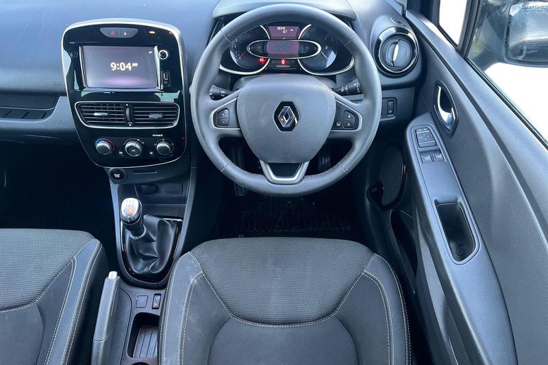 Used Renault Clio 2018 for sale - 77055924: Photo 11