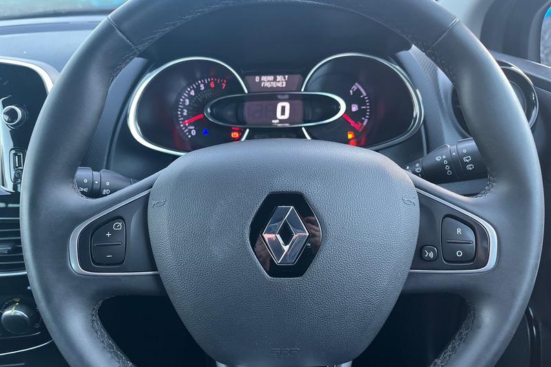 Used Renault Clio 2018 for sale - 77055924: Photo 12