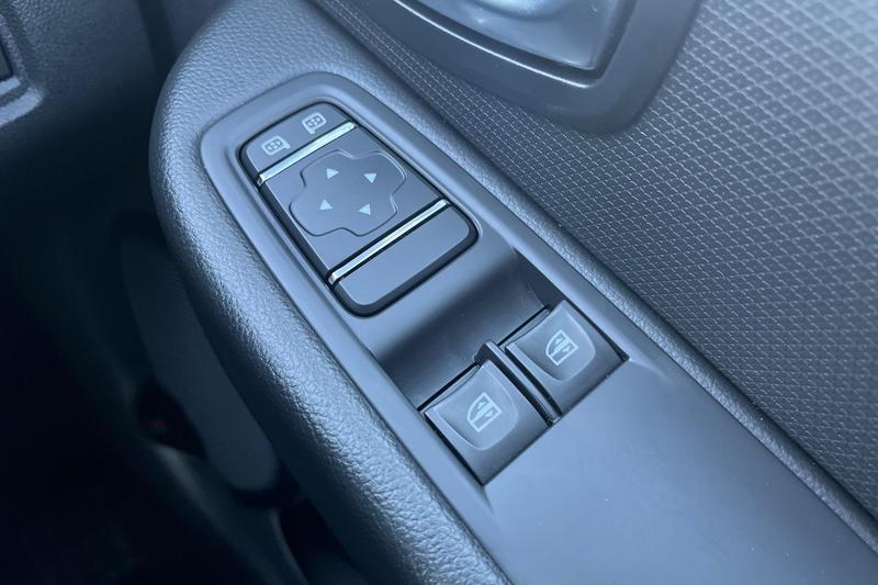 Used Renault Clio 2018 for sale - 77055924: Photo 16