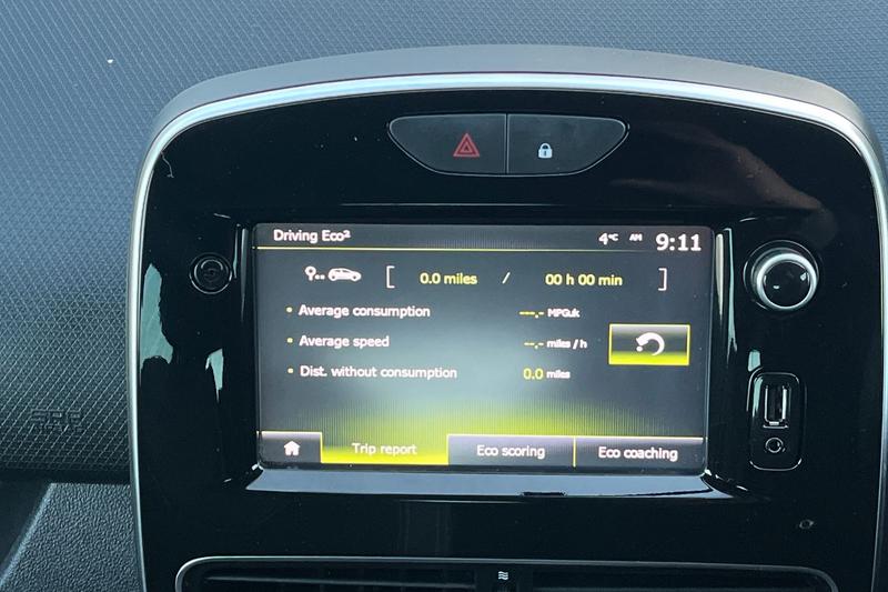 Used Renault Clio 2018 for sale - 77055924: Photo 34