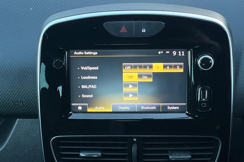 Used Renault Clio 2018 for sale - 77055924: Photo 36