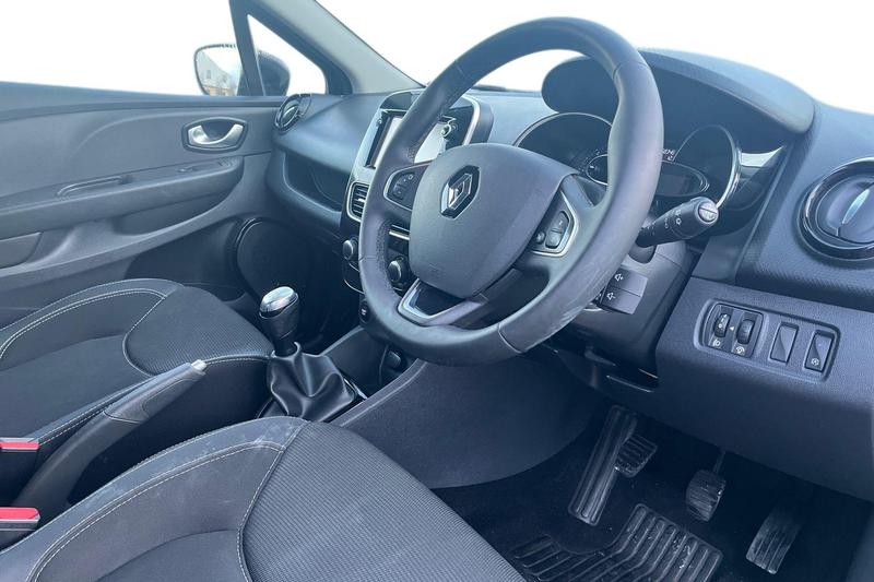 Used Renault Clio 2018 for sale - 77055924: Photo 9