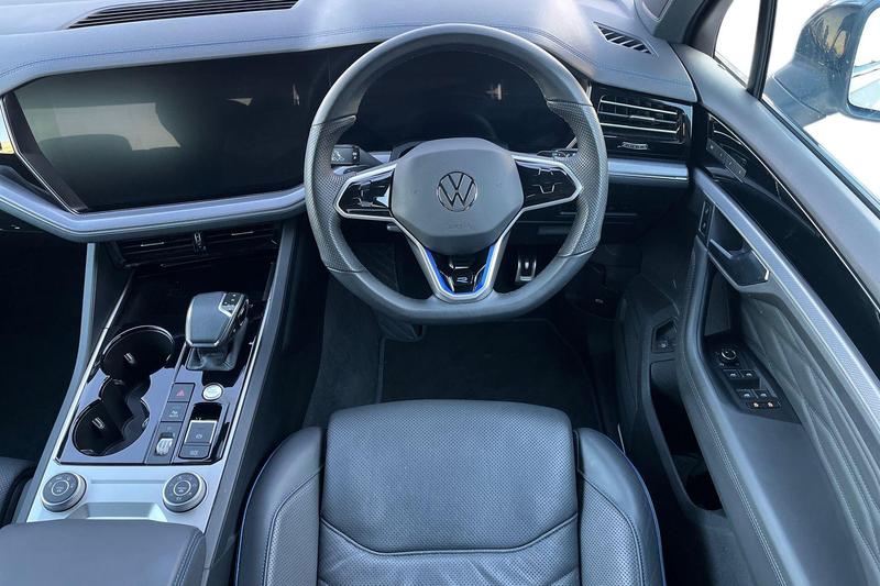 Used Volkswagen Touareg 2023 for sale - 76703273: Photo 11