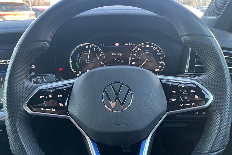 Used Volkswagen Touareg 2023 for sale - 76703273: Photo 12