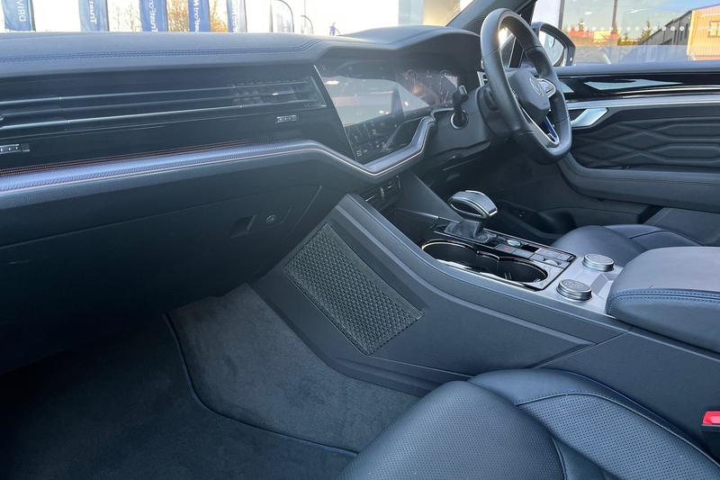 Used Volkswagen Touareg 2023 for sale - 76703273: Photo 18