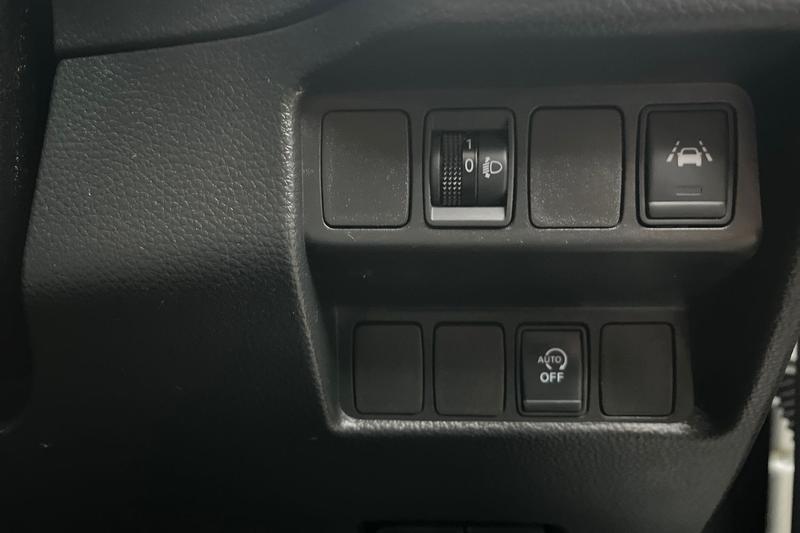 Used Nissan Qashqai 2017 for sale - 77672562: Photo 28