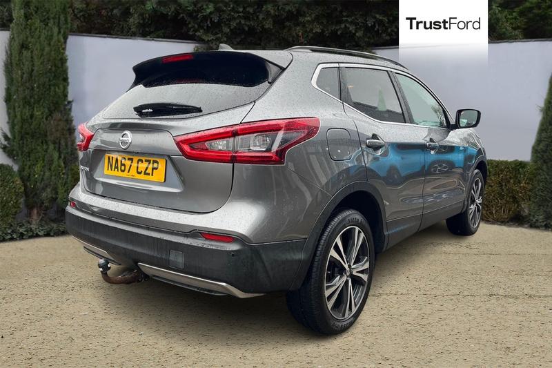 Used Nissan Qashqai 2017 for sale - 77672562: Photo 4