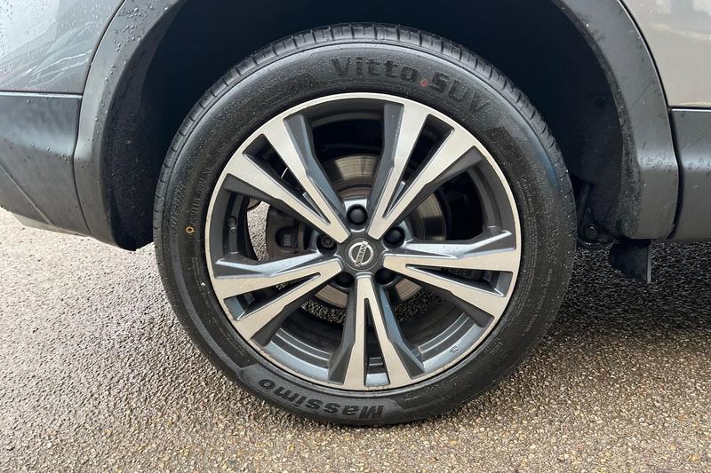 Used Nissan Qashqai 2017 for sale - 77672562: Photo 8